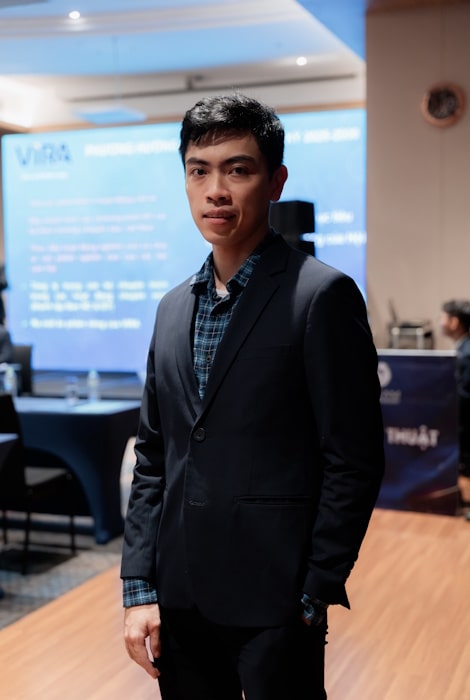 Co cau to chuc Hoi Nghien cuu thi truong lien ngan hang Viet Nam (VIRA) nhiem ky II (2025 - 2030) 16 Cơ cấu tổ chức Hội Nghiên cứu thị trường liên ngân hàng Việt Nam VIRA nhiệm kỳ II 2025 - 2030 16